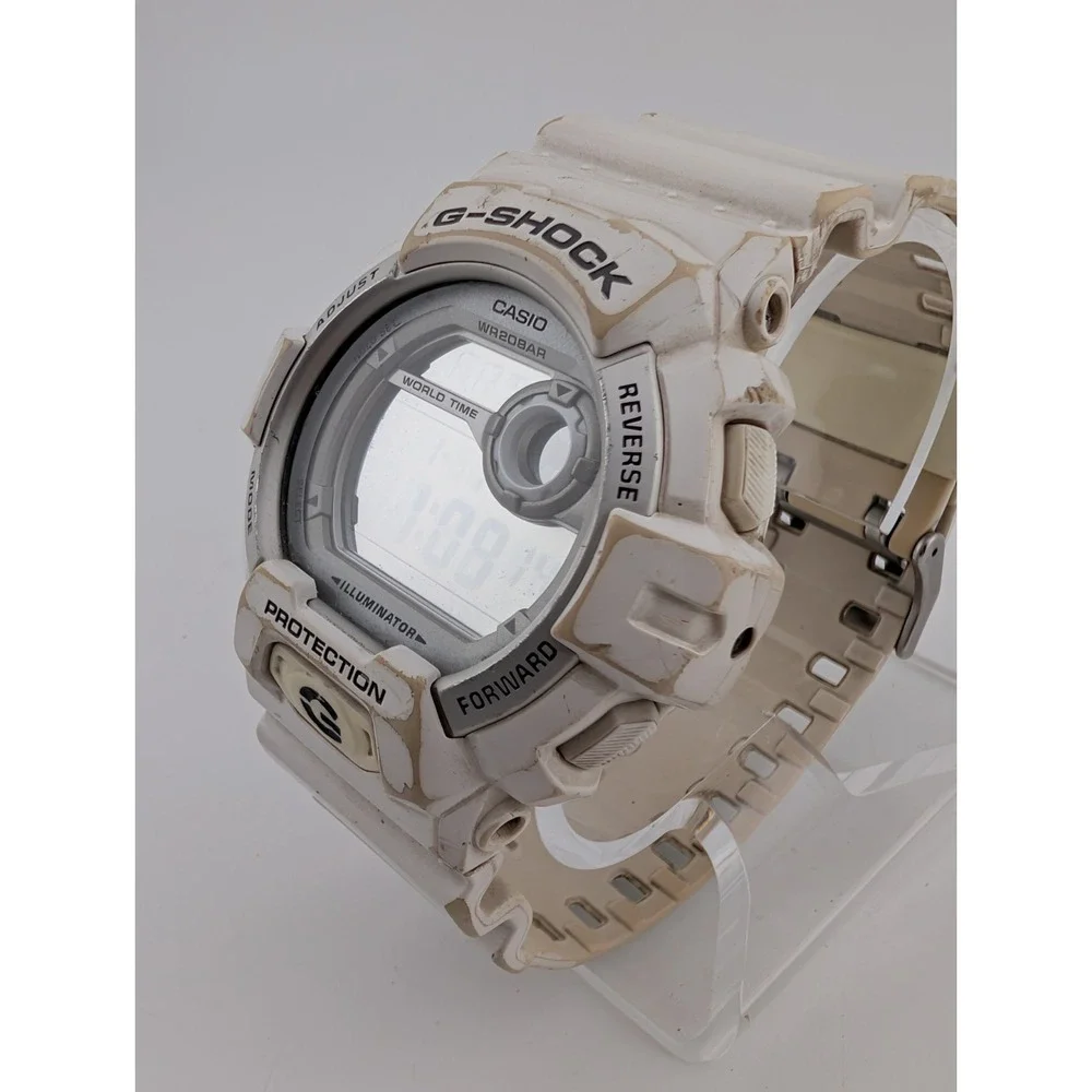 Casio G-Shock 3285 G-8900A Mens Watch 52mm White Digital World Time- New Battery - Picture 3 of 9